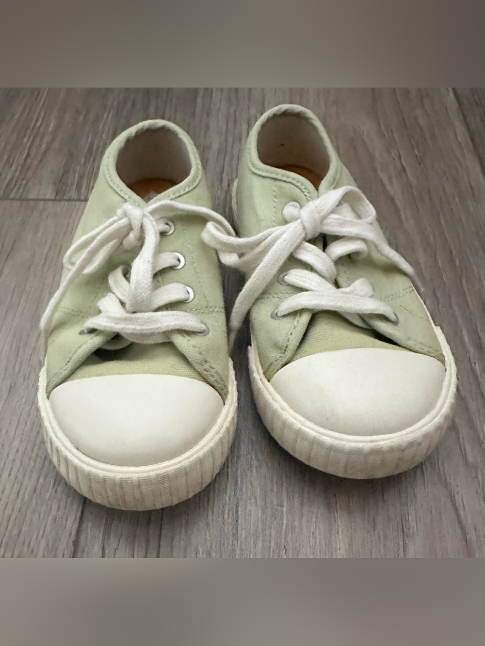 Zara Canvas Shoes - Picture 2 of 5